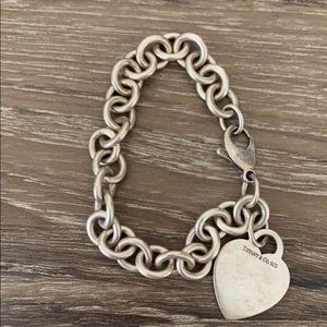 Return to Tiffany heart tag charm bracelet
